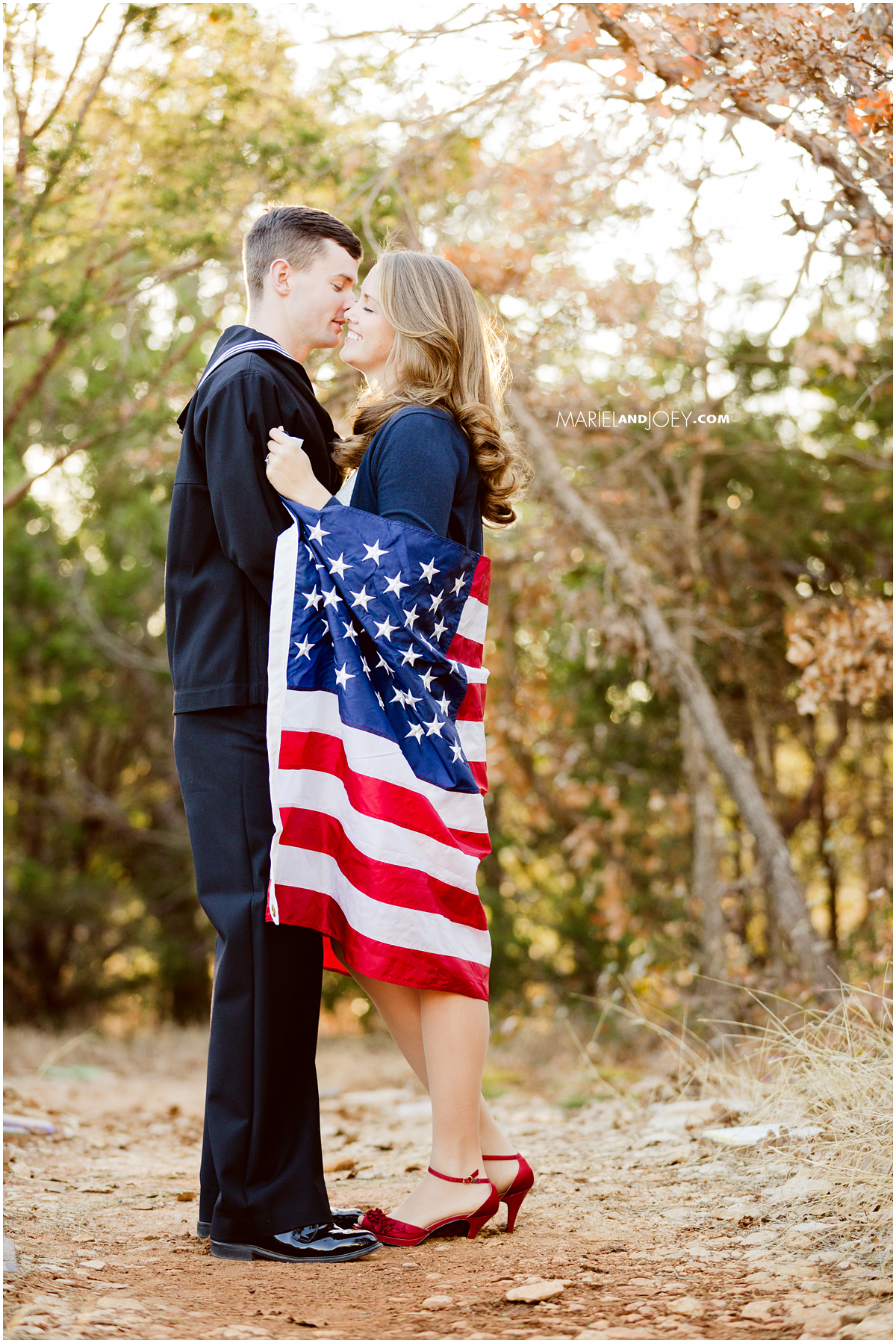 camp-crucis-episcopal-church-camp-engagement-portraits-cover