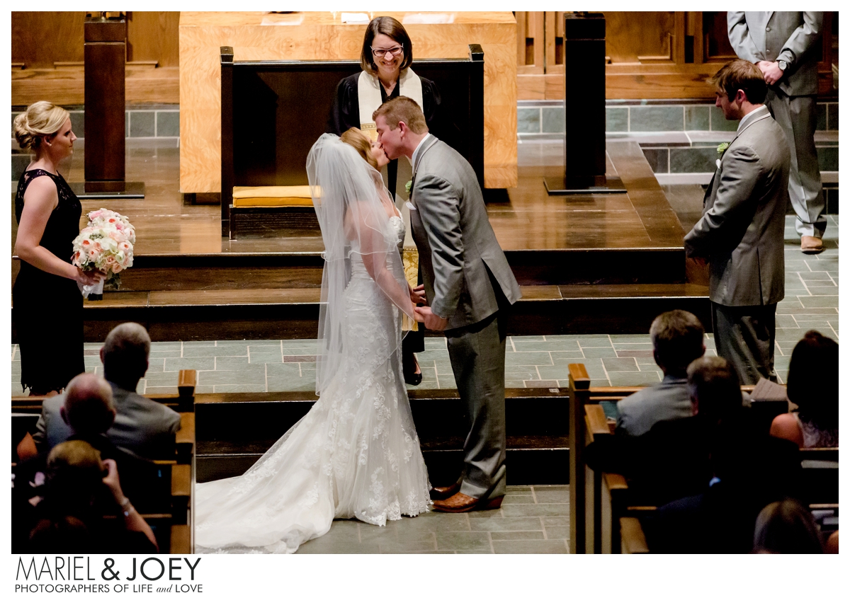 dallas-husband-and-wife-wedding-photographers-mariel-and-joey-lifestyle-photography